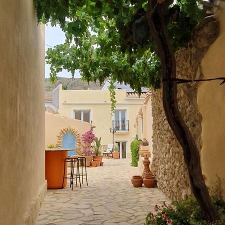El Jardin Secreto Lejlighed Oria Eksteriør billede